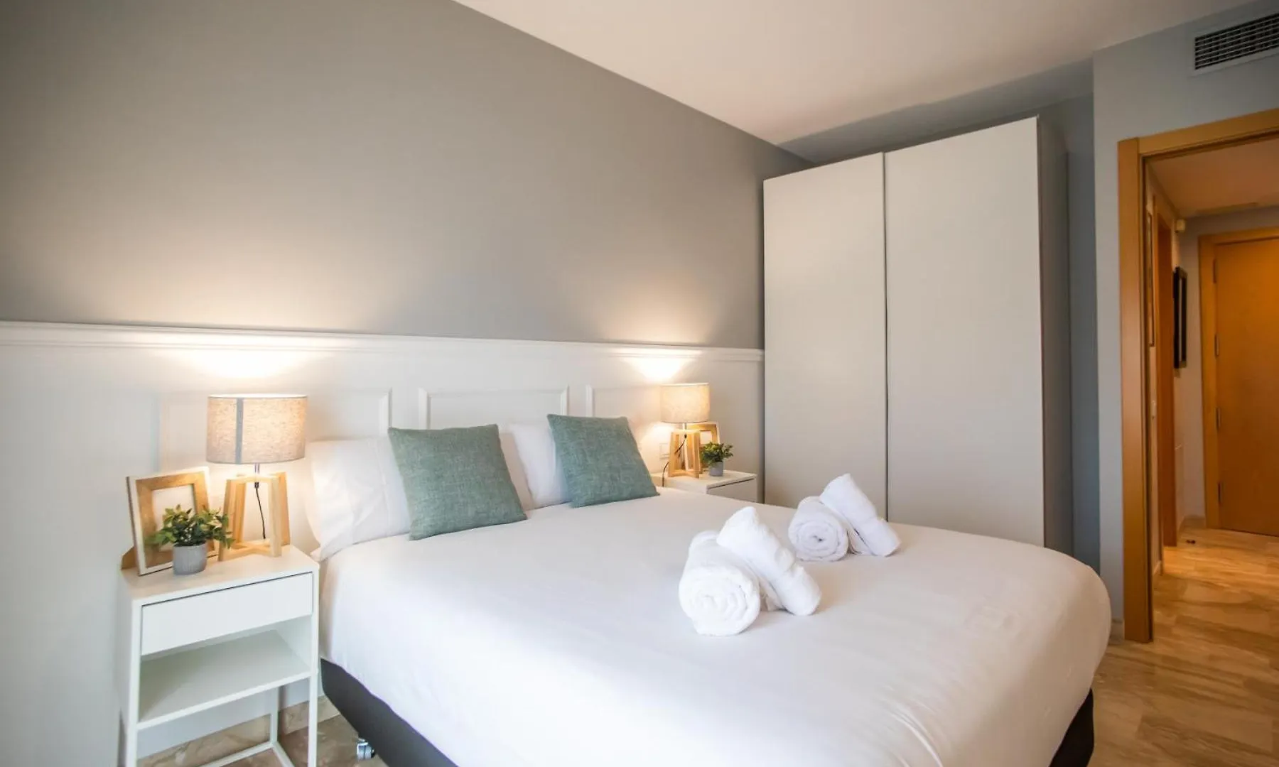 42Mal1083 - Great 2Br Near Sagrada Familia Daire Barselona İspanya
