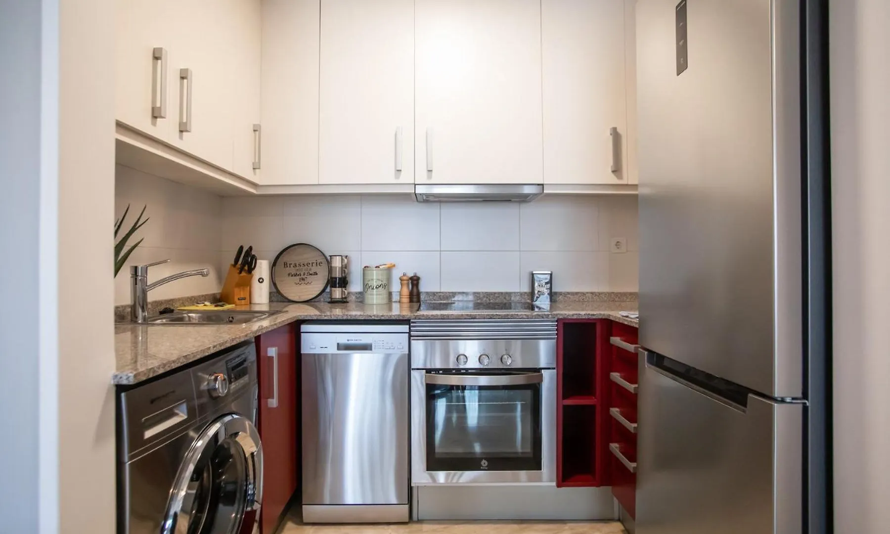 42Mal1083 - Great 2Br Near Sagrada Familia Daire Barselona