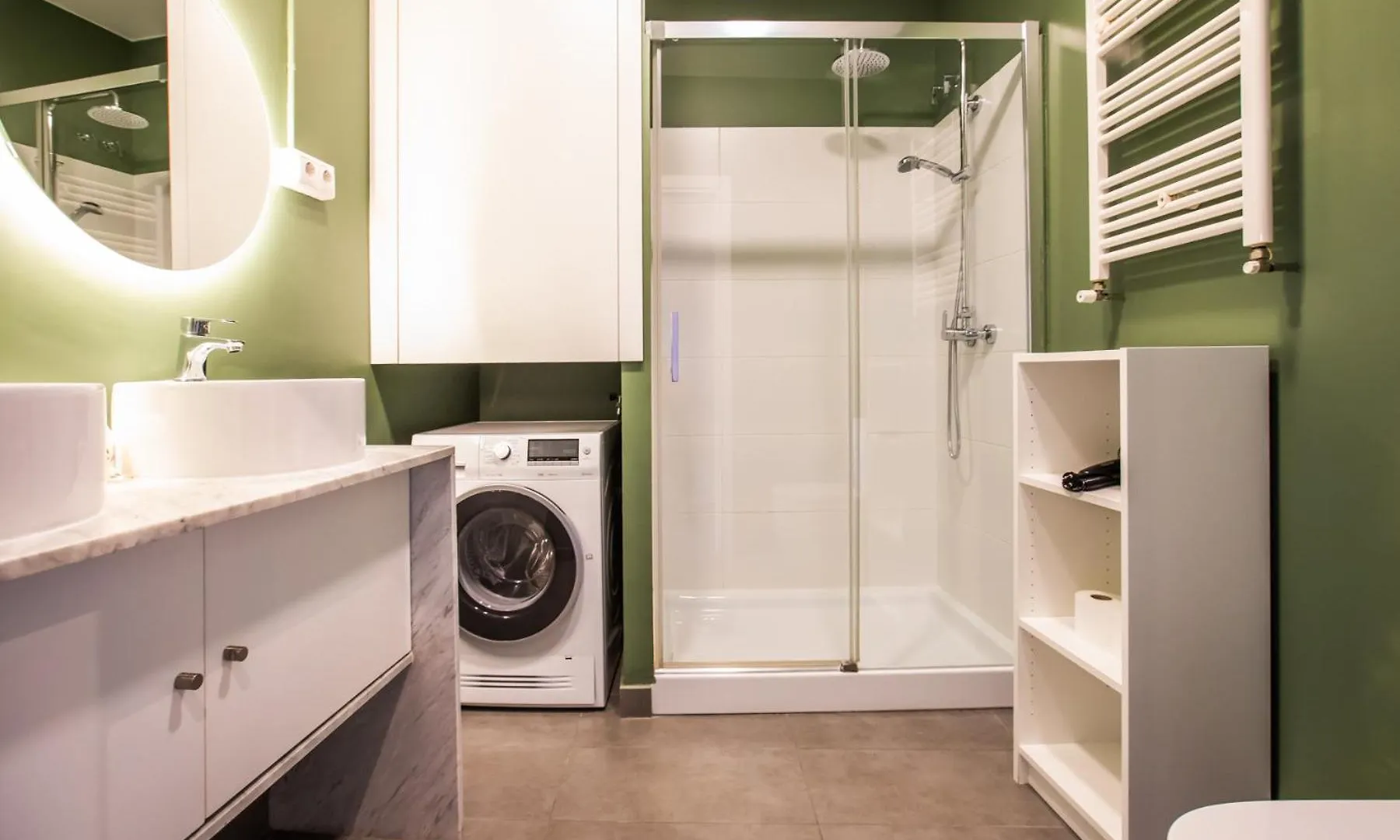 42Mal1083 - Great 2Br Near Sagrada Familia Daire Barselona